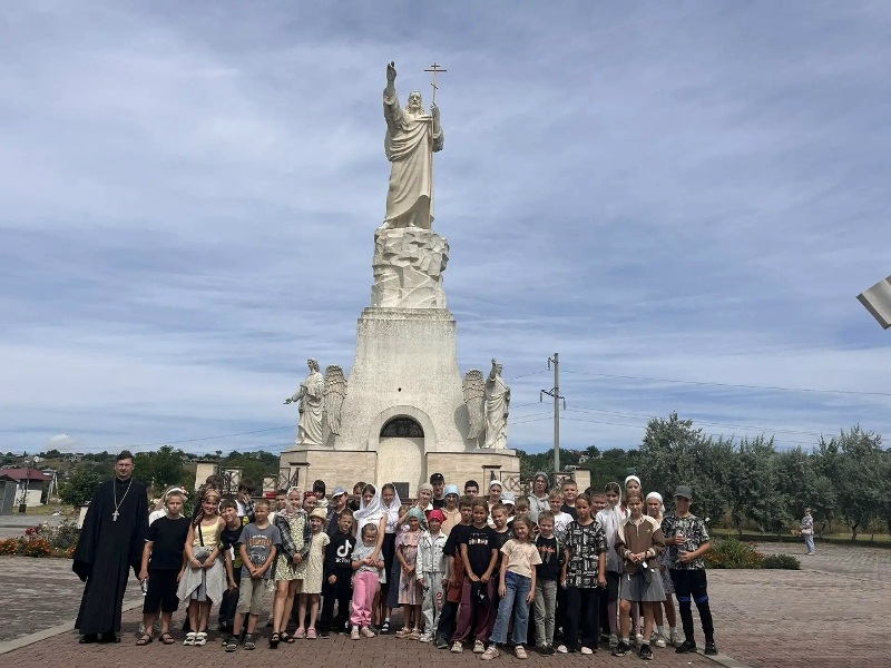 Дети совершили паломническую поездку 07 Дети совершили паломническую поездку 07